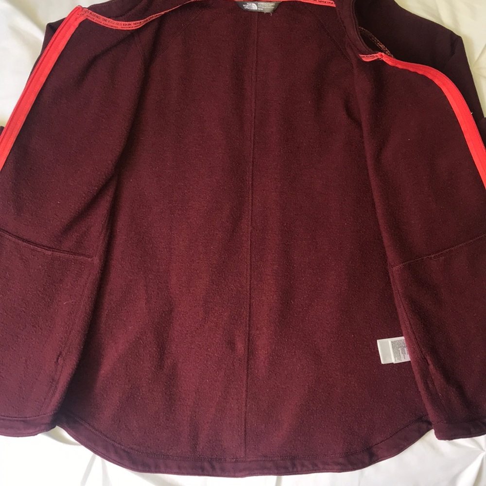 The North Face Hoodie - Picture 5 of 6